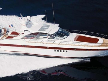M Sixty Five - 2007 OVERMARINE GROUP 80' 80
