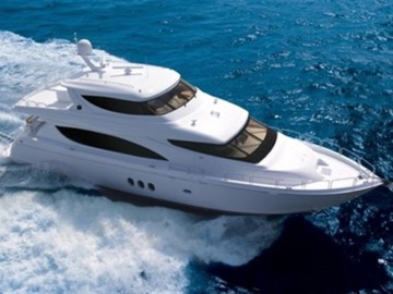 Ultimate Taxi - 2006 HATTERAS 80' Motor Yacht