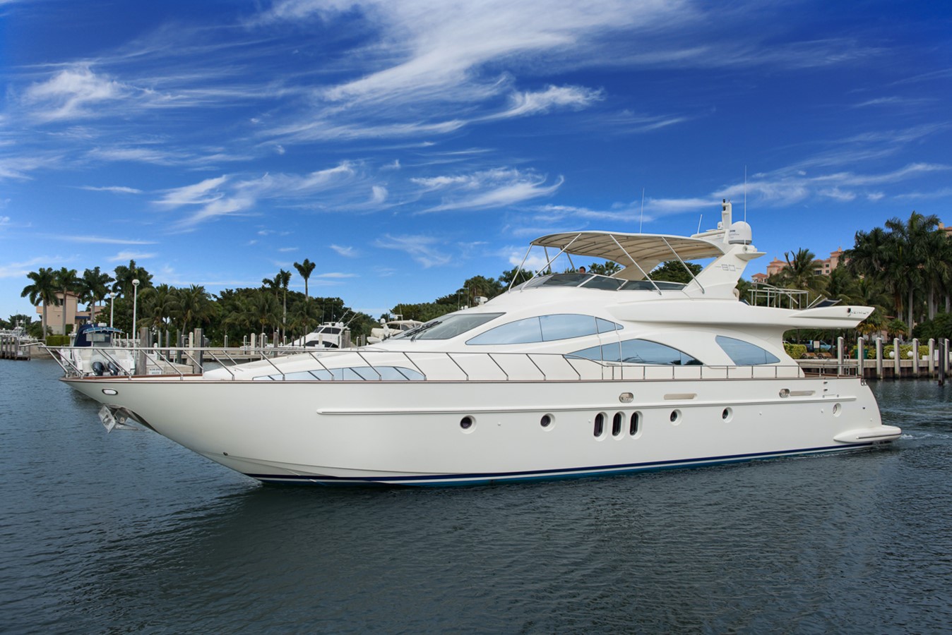 ANTARES - 2004 AZIMUT YACHTS 80' 80' Carat