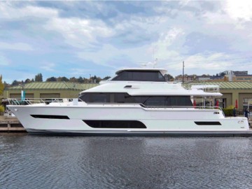 New - 2015 HORIZON 80' Cockpit Motoryacht