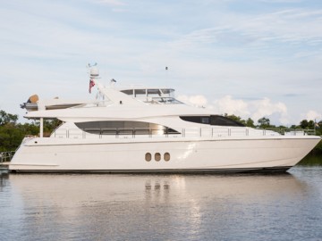 JANE E - 2004 HATTERAS 80' Motoryacht