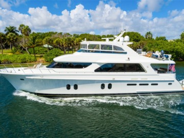 Bella Sophia - 2008 CHEOY LEE 80' Bravo