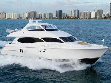 Mojo - 2005 LAZZARA 80' Skylounge