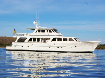 ANTARES - 2002 OFFSHORE YACHTS 80' Voyager