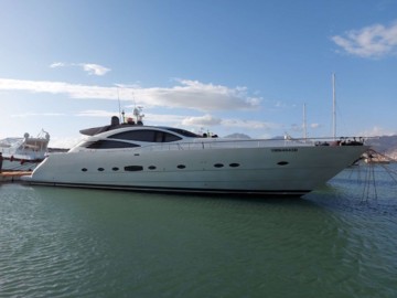 ONLY ONE - 2006 PERSHING 78' 9