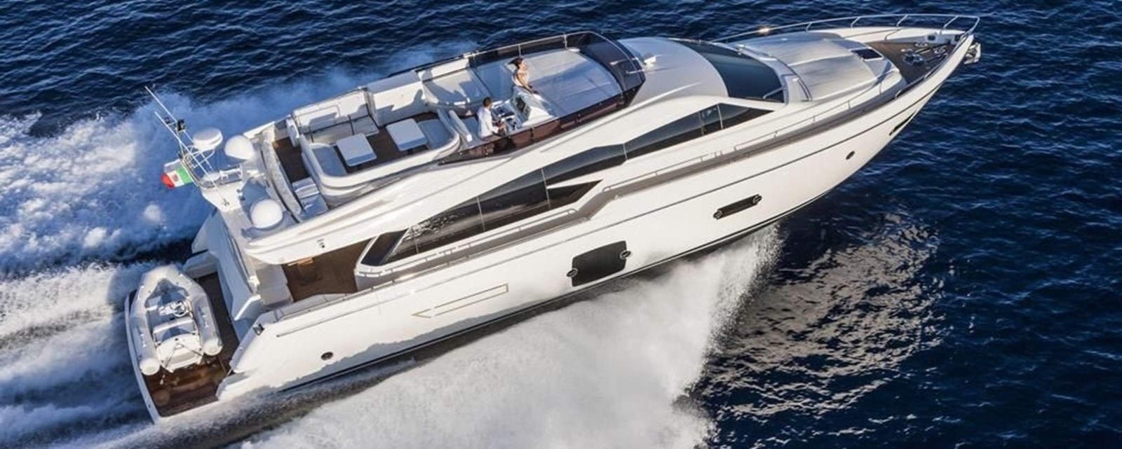 AMO - 2015 FERRETTI YACHTS 78' 9