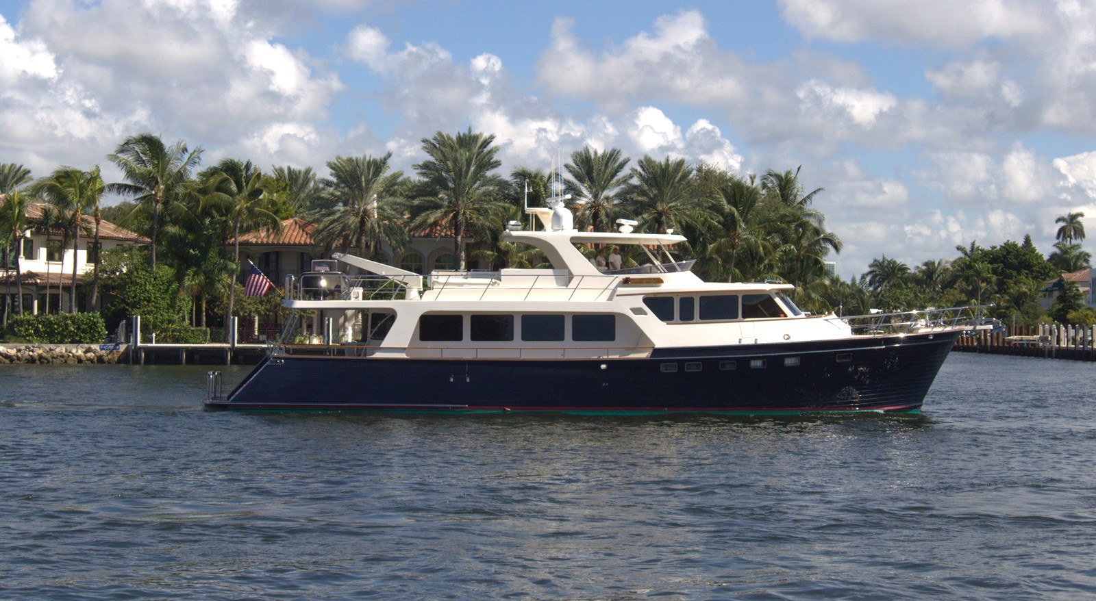 Quality Time - 2010 MARLOW 78' 78E Explorer