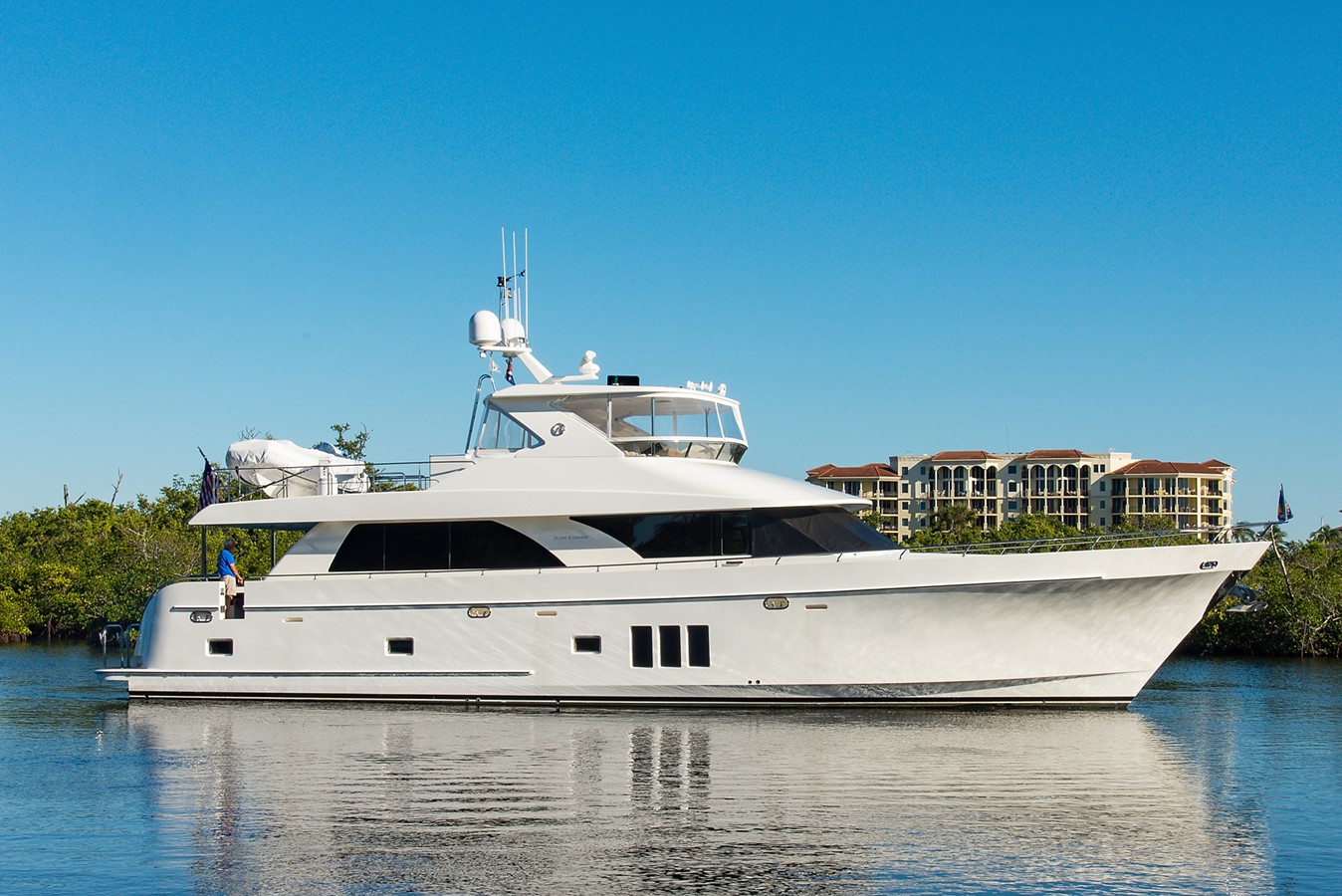 Jane E - 2011 OCEAN ALEXANDER 78' Motor Yacht