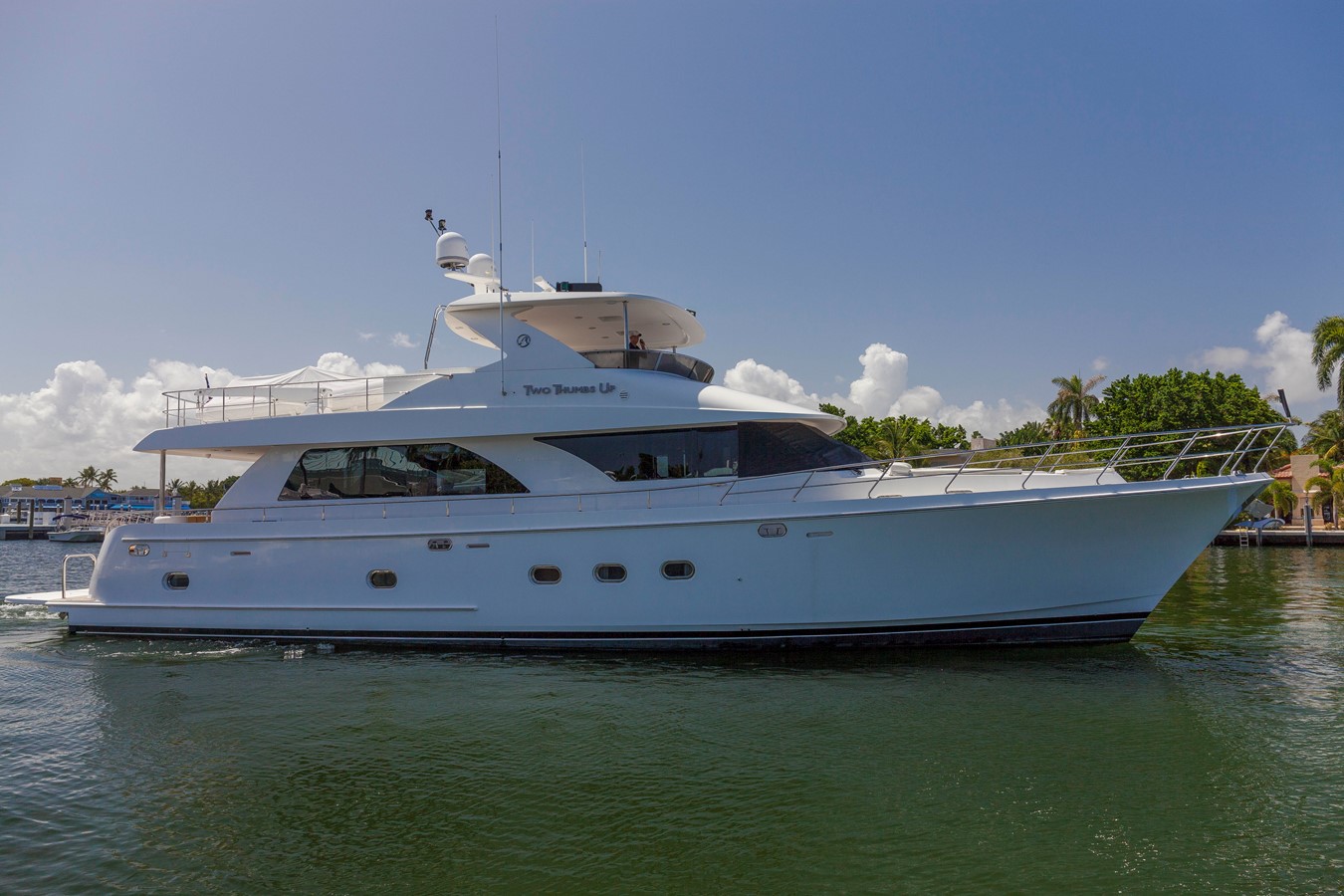 TWO THUMBS UP - 2009 OCEAN ALEXANDER 77' 6