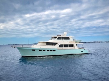 NIGHT MOVES - 2017 MARLOW 76' 9