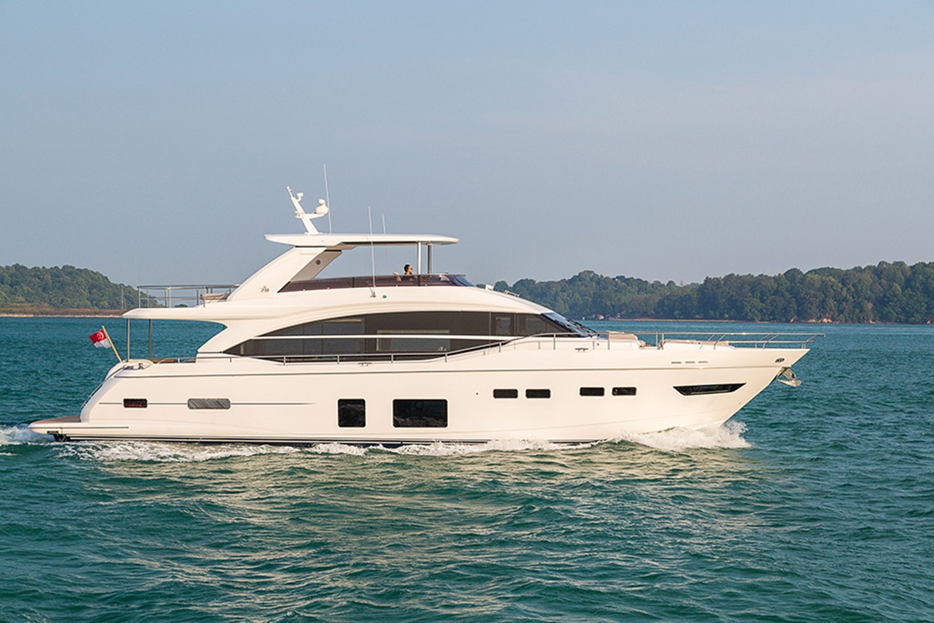 PERI - 2016 PRINCESS YACHTS 76' 10