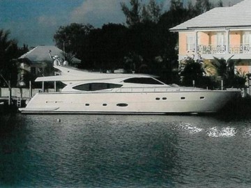My Toy - 2003 FERRETTI YACHTS 76' 760