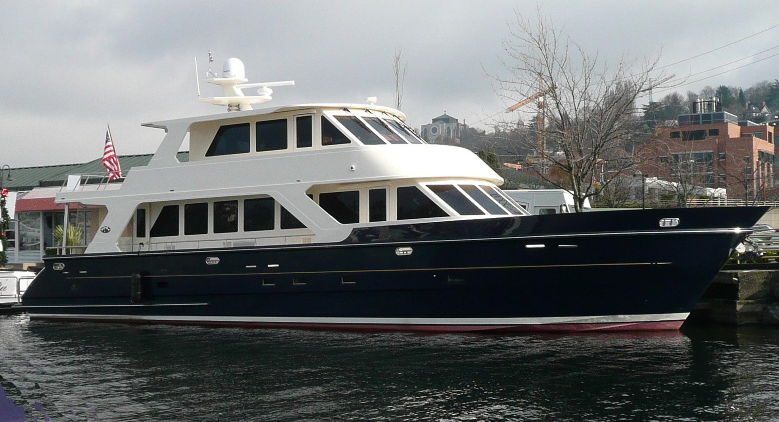 New 76' Legend - 2007 LEGEND 76' President Skyloun