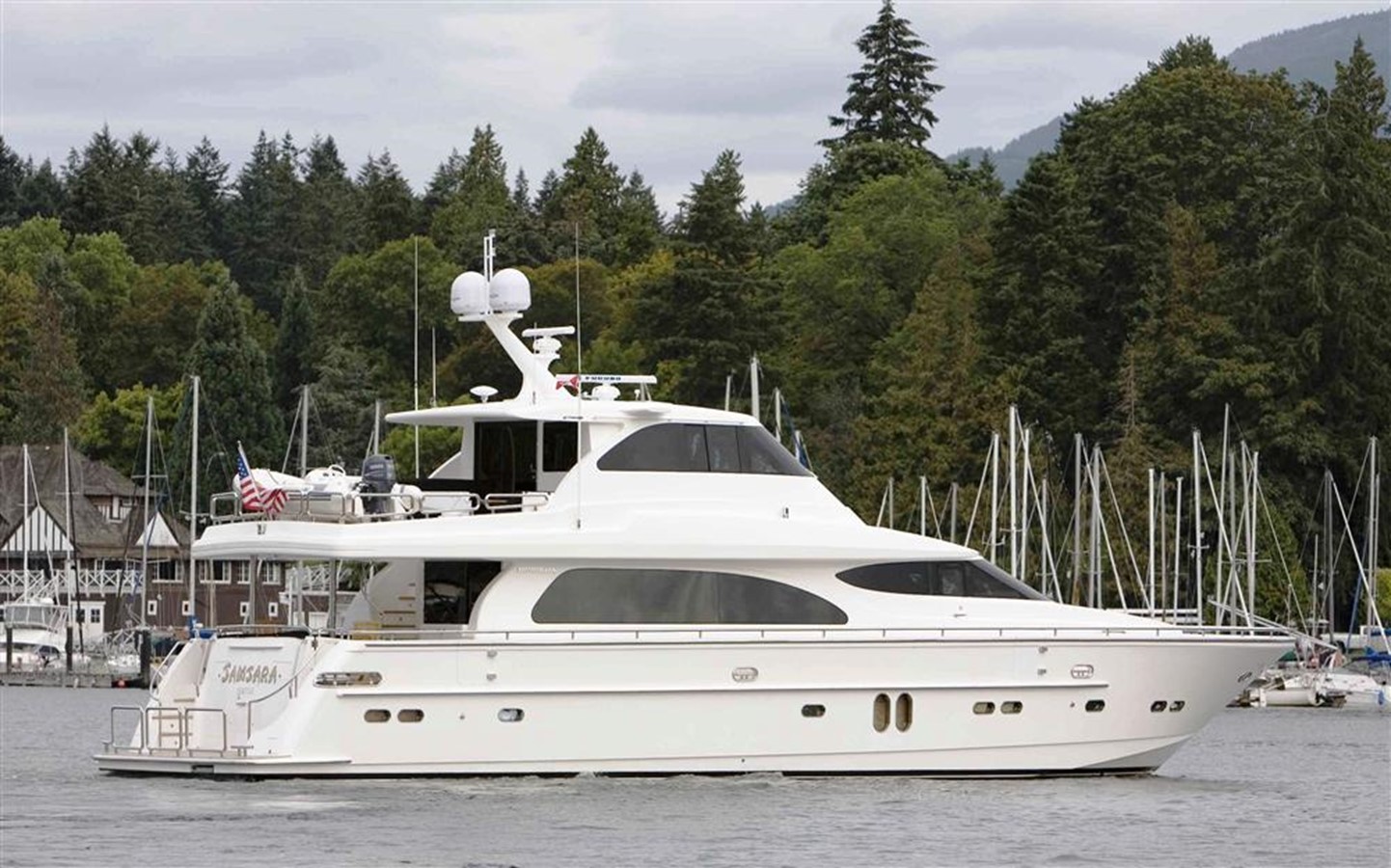 Samsara - 2007 HORIZON 76' Skylounge Motoryacht- E