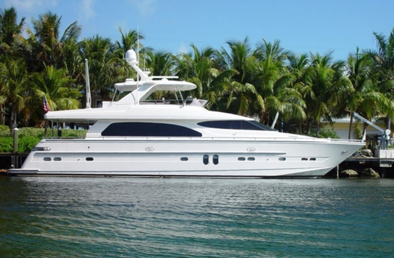 SWEET JANINE - 2005 HORIZON 76' Motoryacht with op