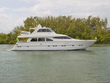 JEANNE GIRL - 2002 HORIZON 76' Enclosed Pilothouse w/Skylounge