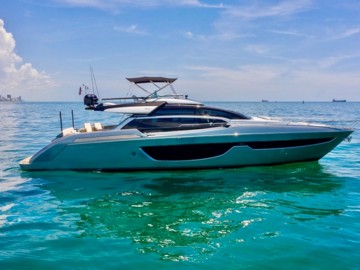 Beyond - 2016 RIVA 76' 76 Perseo
