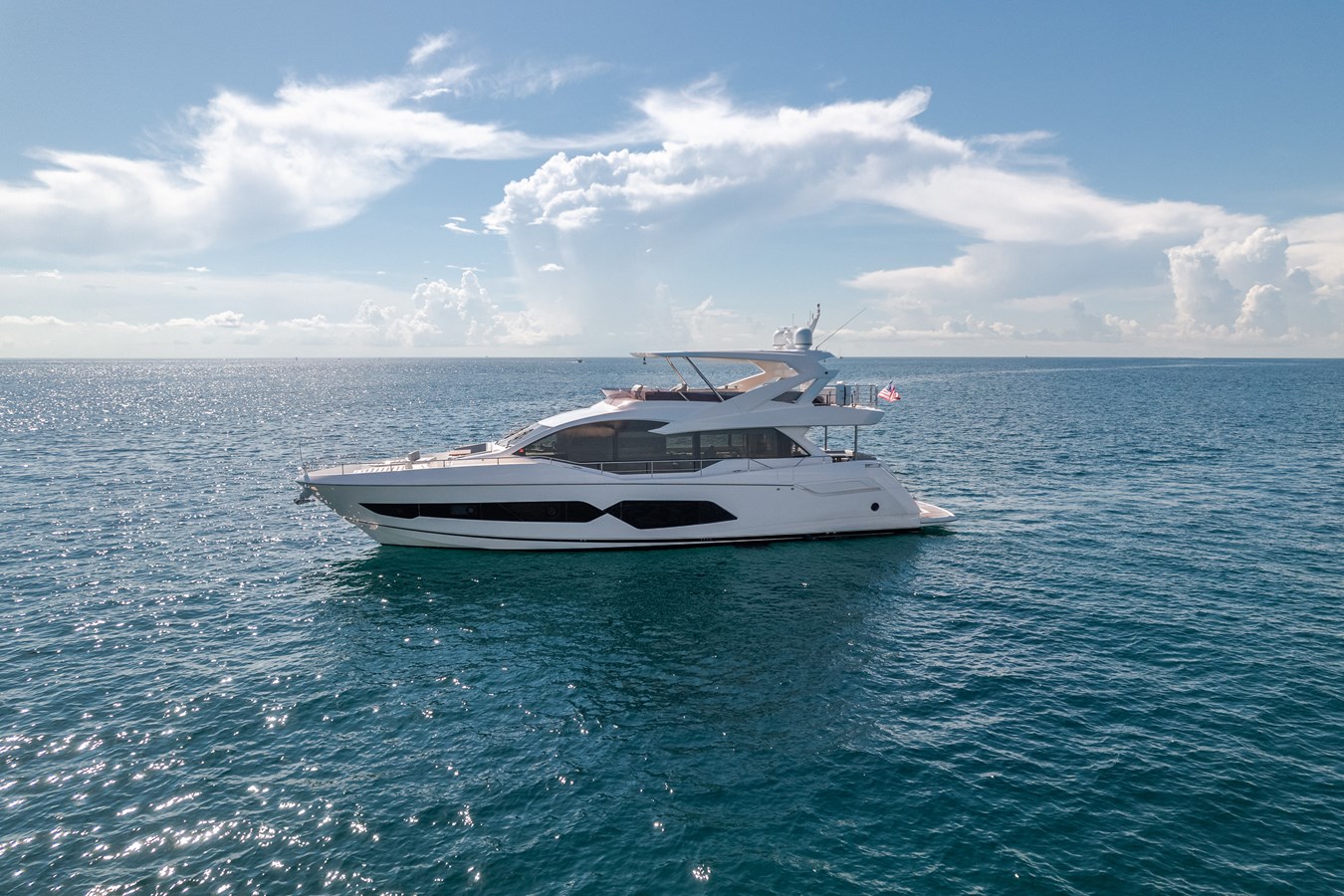 76 Yacht - 2019 SUNSEEKER 76'