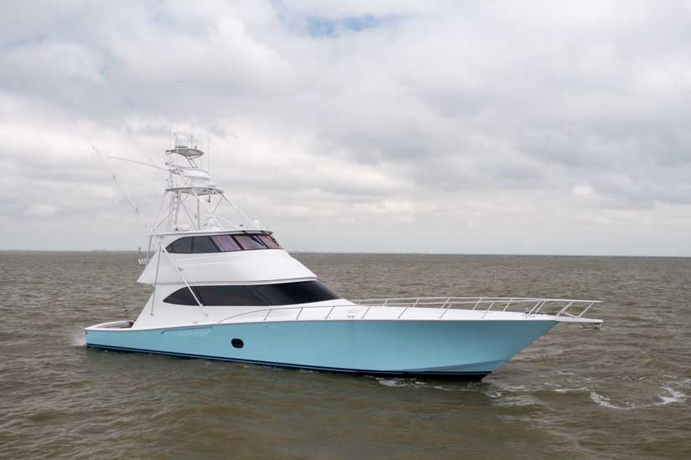 MM Cricket - 2010 VIKING 76' 76 Enclosed Bridge