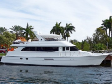 LIVY LOU - 2000 HATTERAS 75' 5