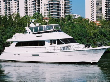 GOOD TIMES - 2000 HATTERAS 75' Cockpit MY