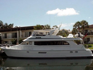 Bethie Ree - 2001 HATTERAS 75' Cockpit Yacht