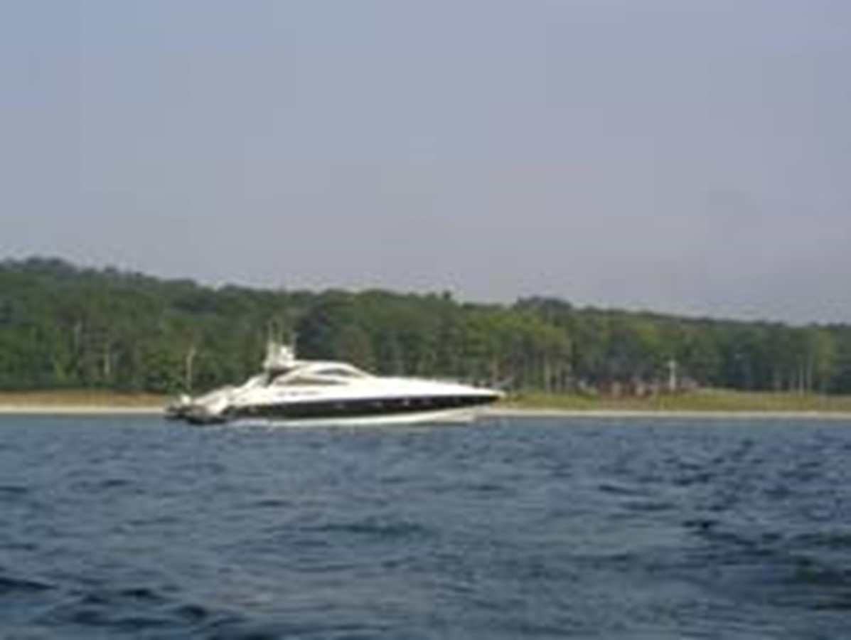 ISLAND FOX - 2000 SUNSEEKER 75' Predator