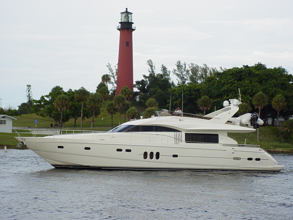 Absolutely - 2005 VIKING SPORT CRUISERS 75' Flybri