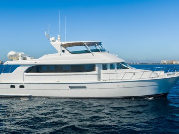 L'DOR V'DOR - 2001 HATTERAS 75' Cockpit MY