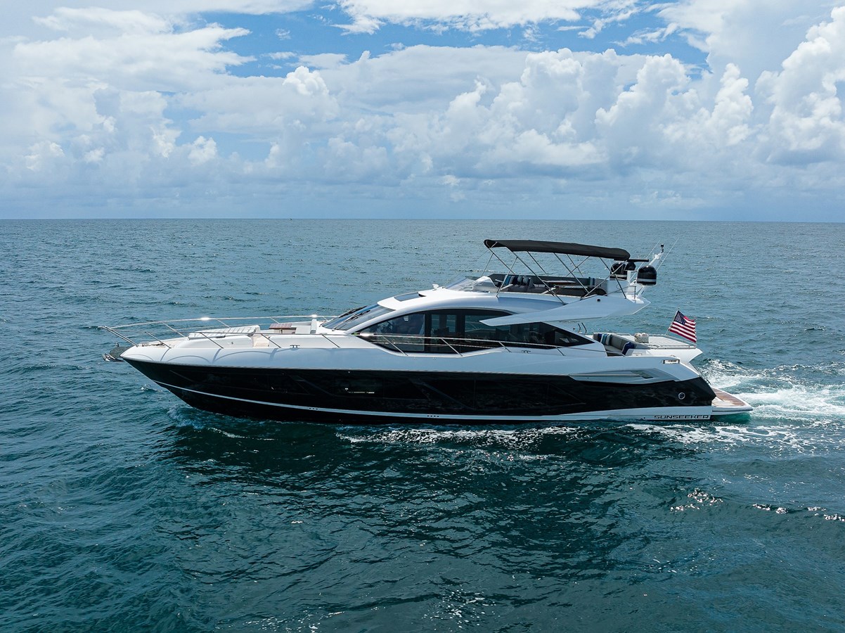 NIGHT STAR - 2019 SUNSEEKER 74' 10