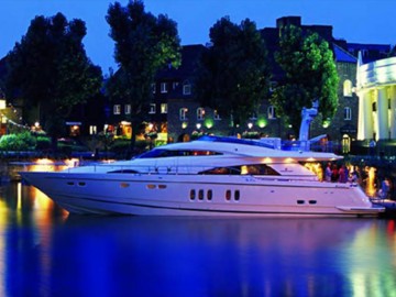 Blue Quest - 2003 FAIRLINE 74' 6