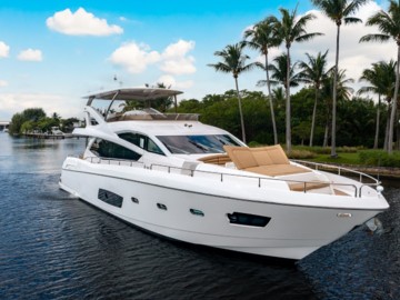 SOL Y LUNA - 2014 SUNSEEKER 74' 2