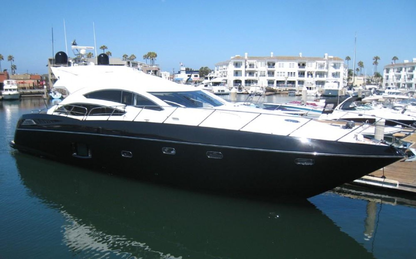 NERO2 - 2010 SUNSEEKER 74' Predator