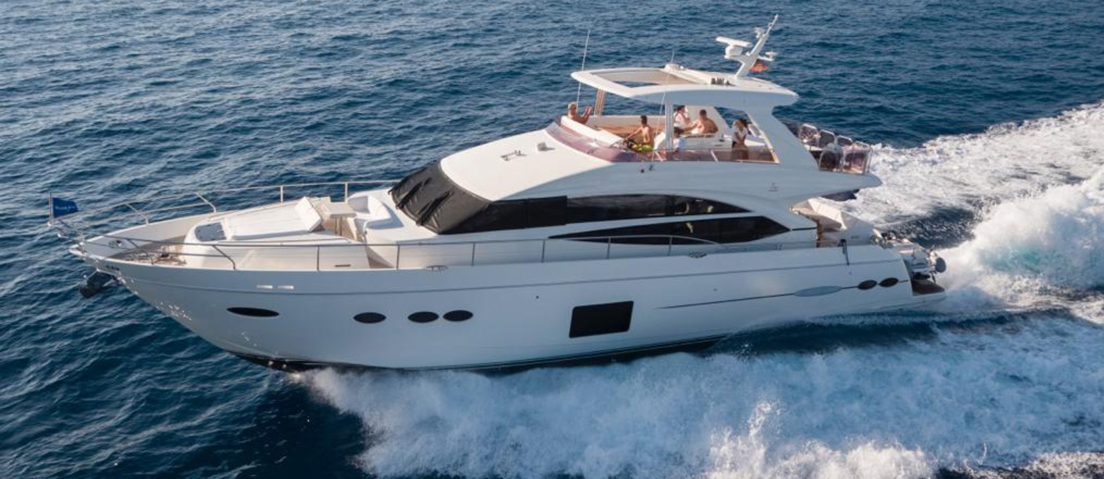 Blonde Moment - 2013 PRINCESS YACHTS 73' 4