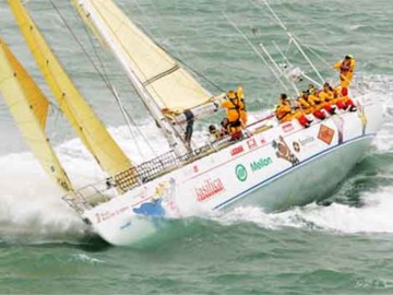 CHALLENGE BUSINESS 72 - 2000 DEVONPORT 72' Challenge 72