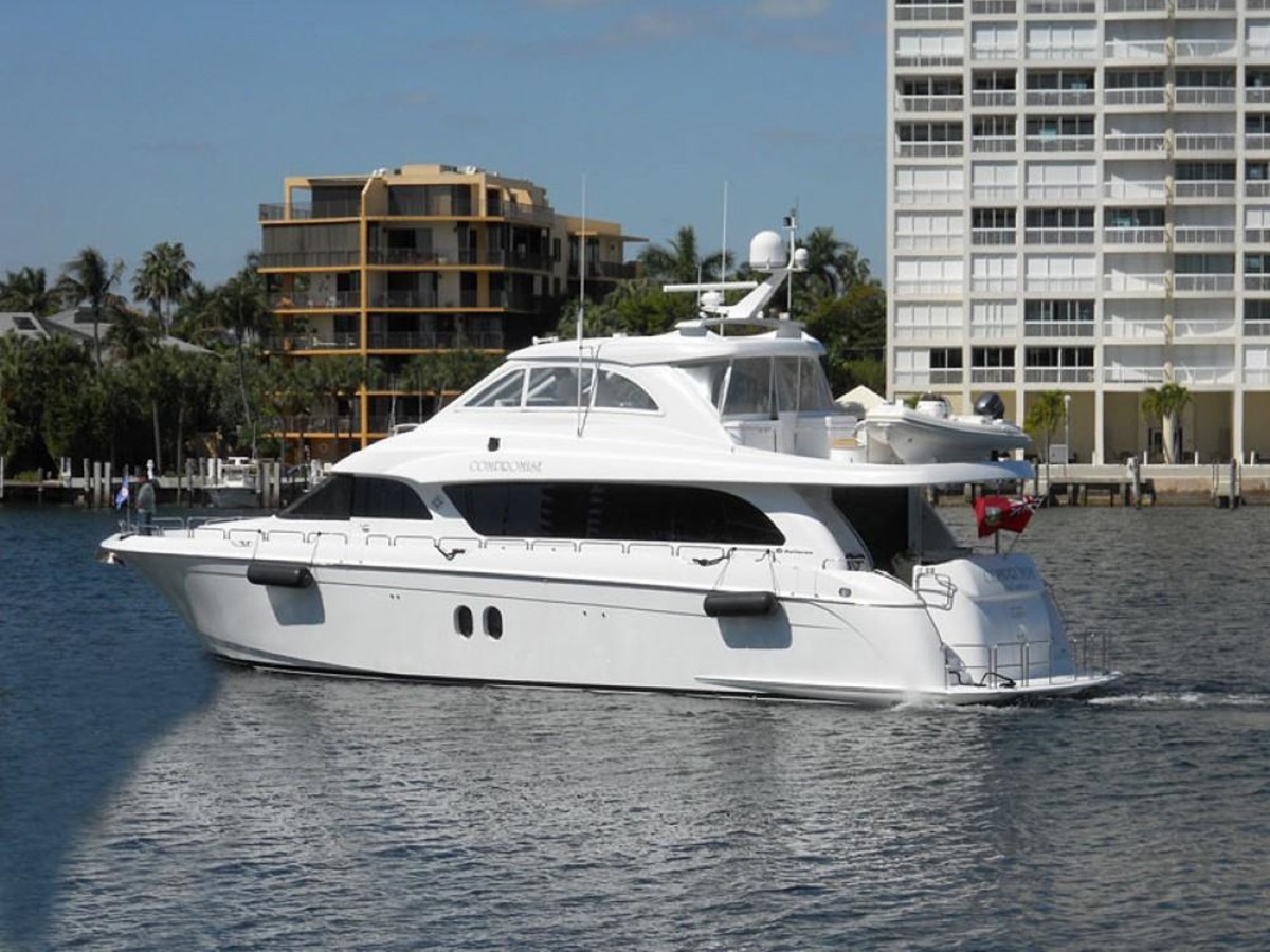 COMPROMISE - 2008 HATTERAS 72' Motoryacht