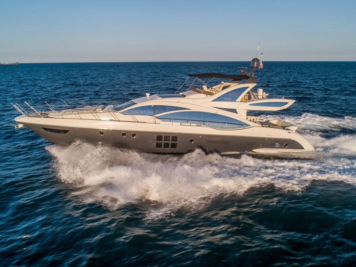 Black Jack - 2013 AZIMUT YACHTS 72' 72S