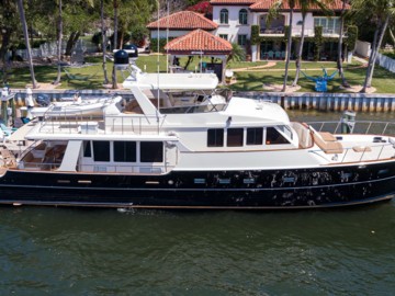 HOMELAND - 2006 GRAND BANKS 72' Aleutian RP