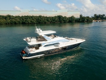 PENJA - 2017 AZIMUT YACHTS 72'