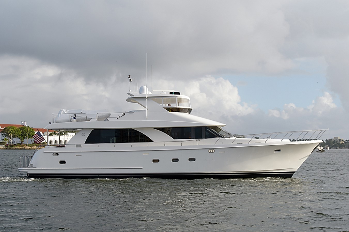 In Pursuit - 2006 OCEAN ALEXANDER 74' Raised Pilot