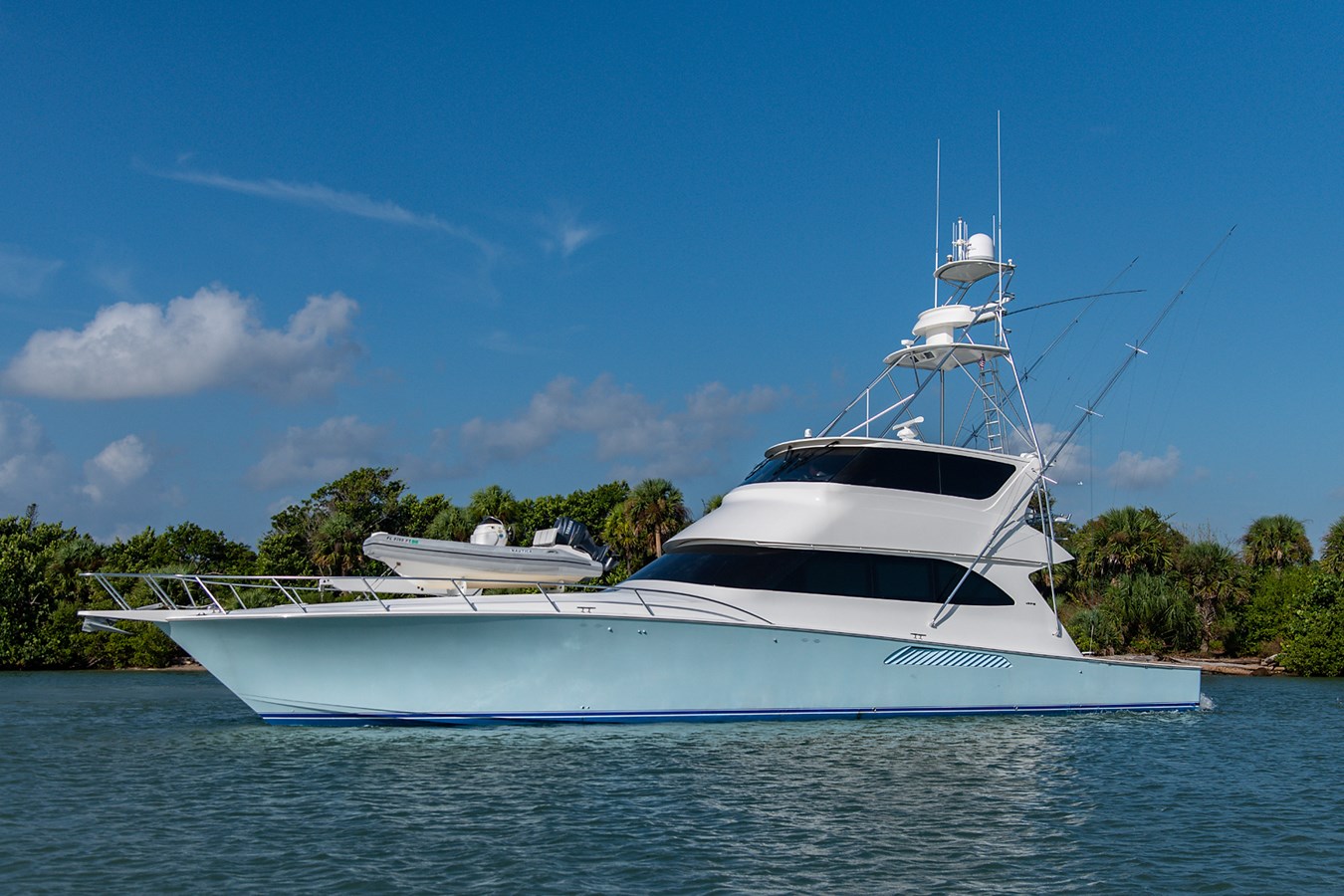 PREDATOR - 2008 VIKING 74' Enclosed Bridge