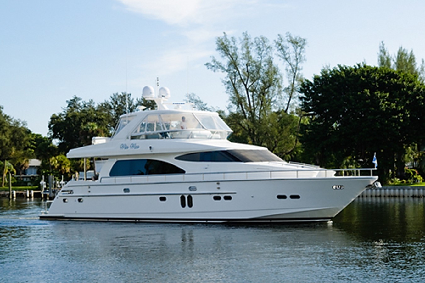 WIN WON - 2005 HORIZON 73'