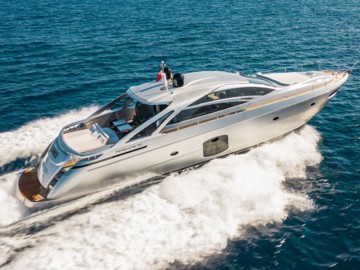 Q80 - 2016 PERSHING 70' 5