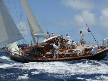 Patriot - 2002 HINCKLEY 70' 3