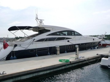 70' Princess V70 - 2005 PRINCESS YACHTS 70' 70' Princess V70