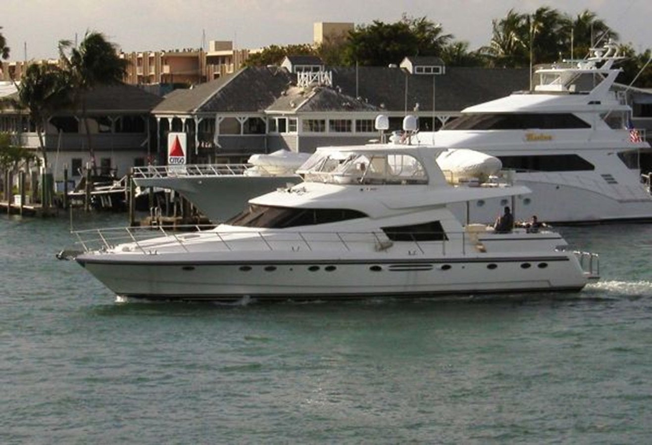 MER SOLEIL - 2001 JOHNSON 70' MOTOR YACHT