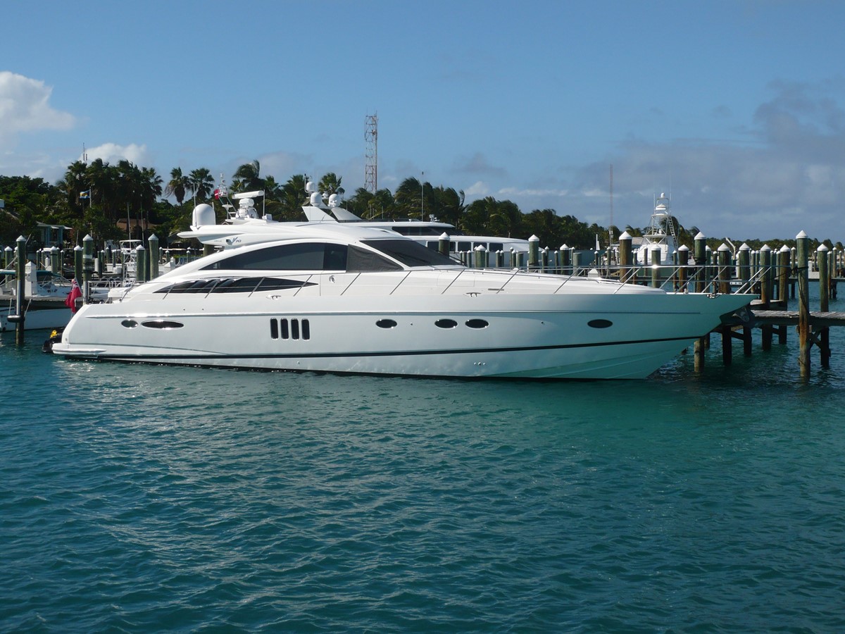 CHARGE IT - 2006 VIKING SPORT CRUISERS 70' By Prin