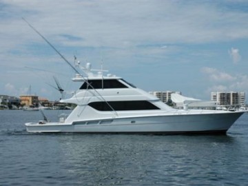 Sole Retreat - 2001 HATTERAS 70' Convertible Enclosed Bridge