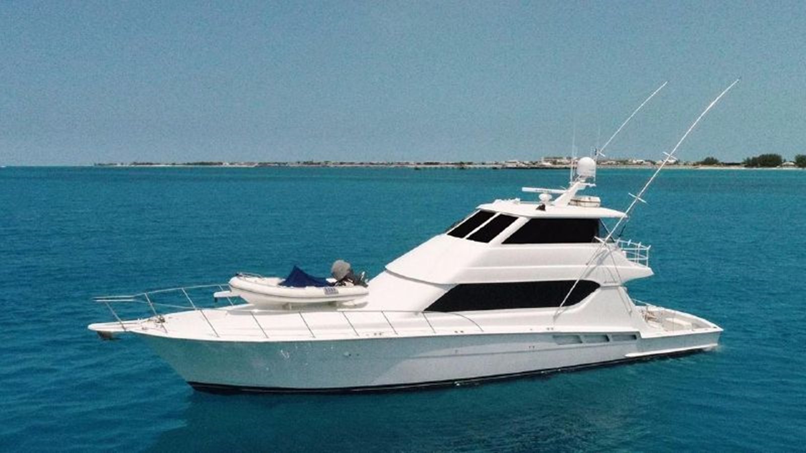 HOOK EM - 2000 HATTERAS 70' Enclosed Bridge