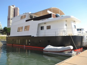 LoftBarge 70 - 2009 #1 HULL 69' 11